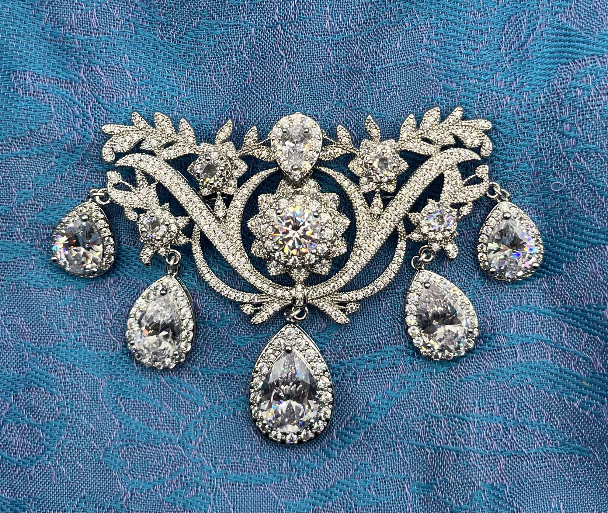 Rhinestone Stomacher Brooch