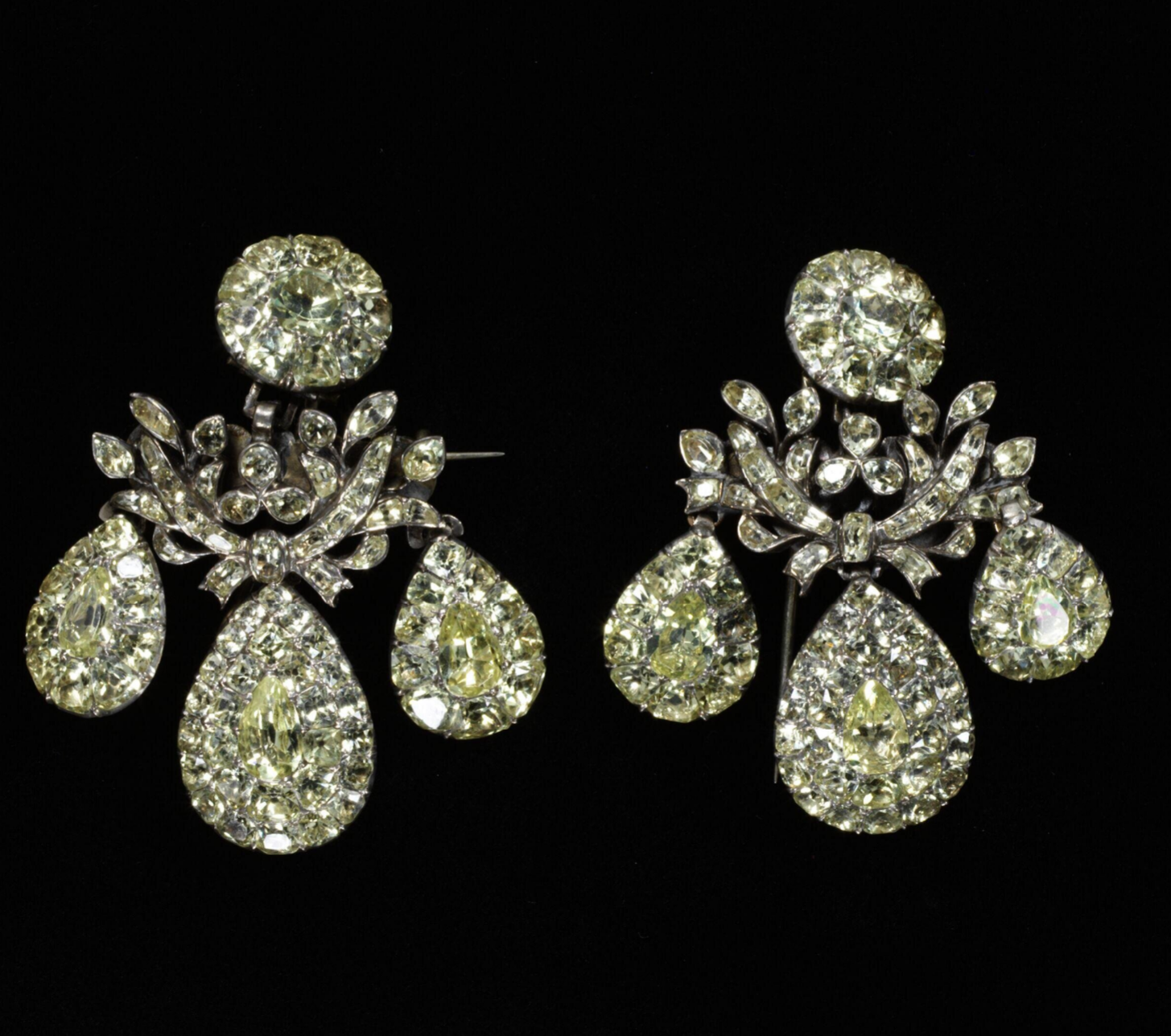 18th Century Portuguese Chrysoberyl earrings set in silver from the V&A Museum